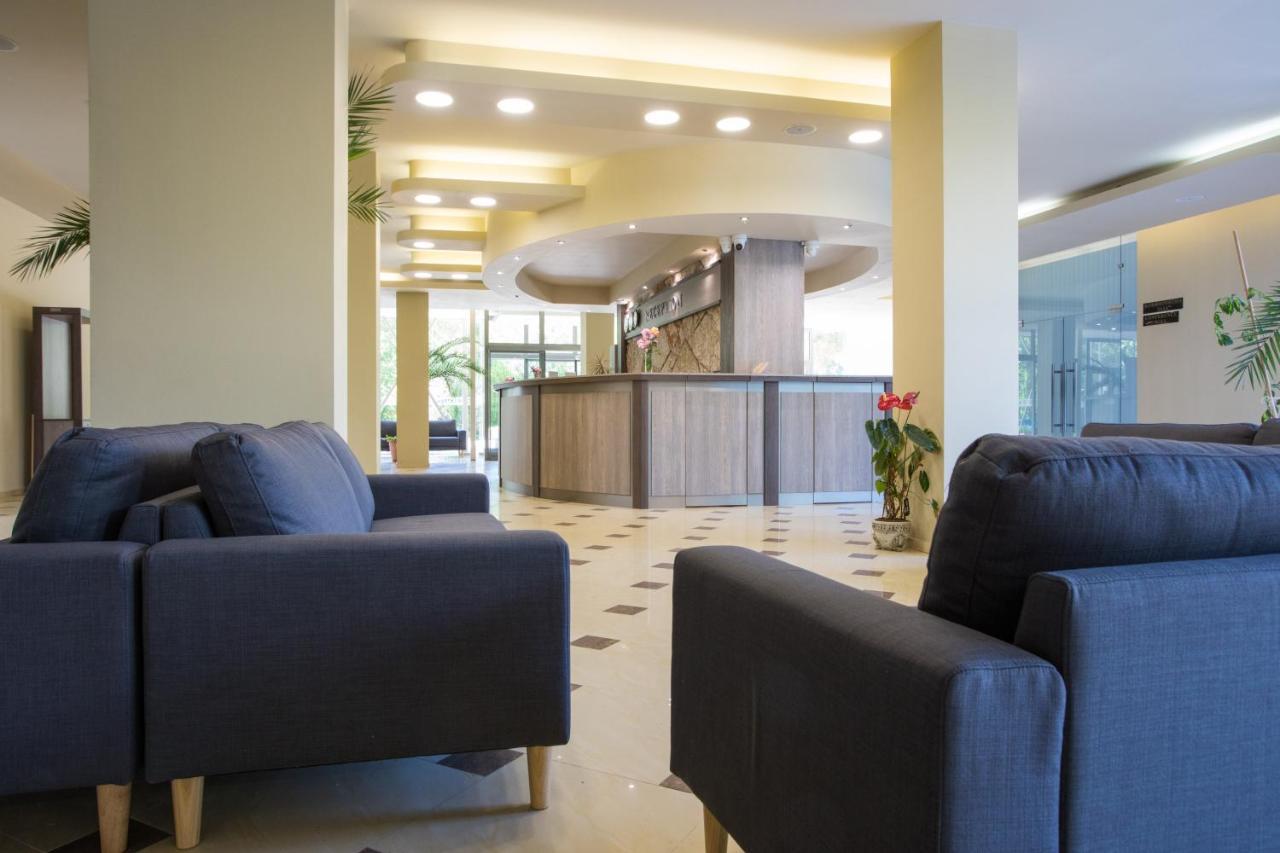 Hotel Coop - Kiten Kiten  Zewnętrze zdjęcie