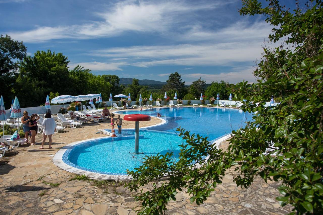 Hotel Coop - Kiten Kiten  Zewnętrze zdjęcie