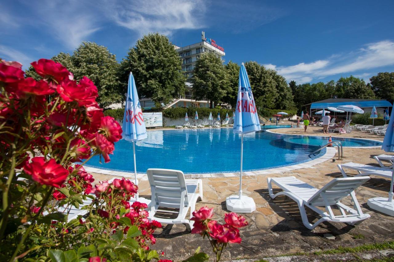 Hotel Coop - Kiten Kiten  Zewnętrze zdjęcie